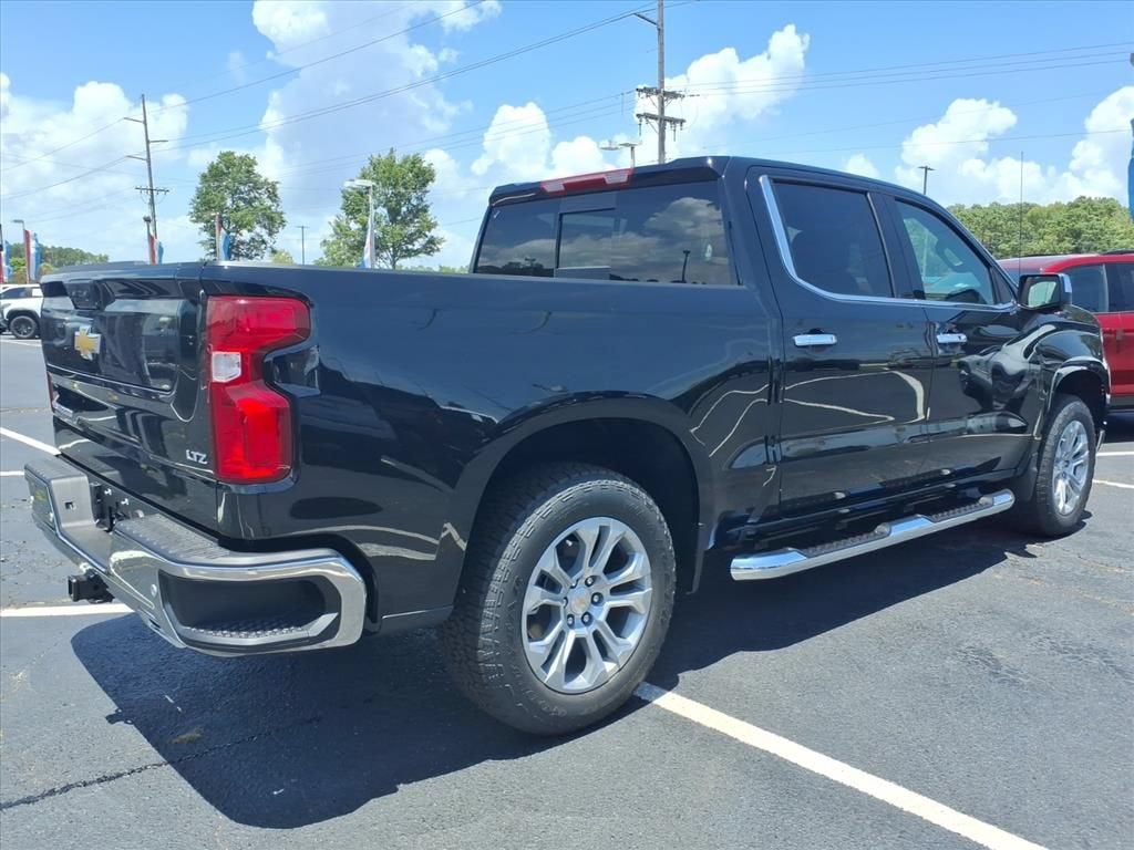 2026 Chevrolet Silverado 1500 LTZ Crew Cab Pickup Slide 2