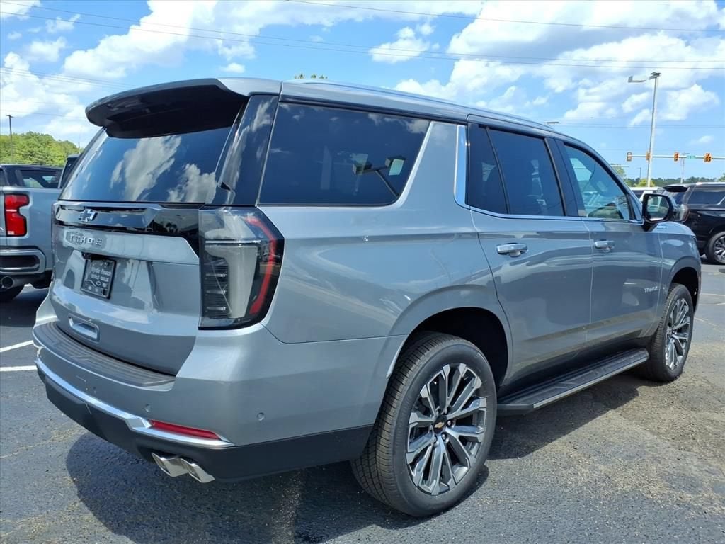 2026 Chevrolet Tahoe HIGH COUNTRY SUV Slide 2