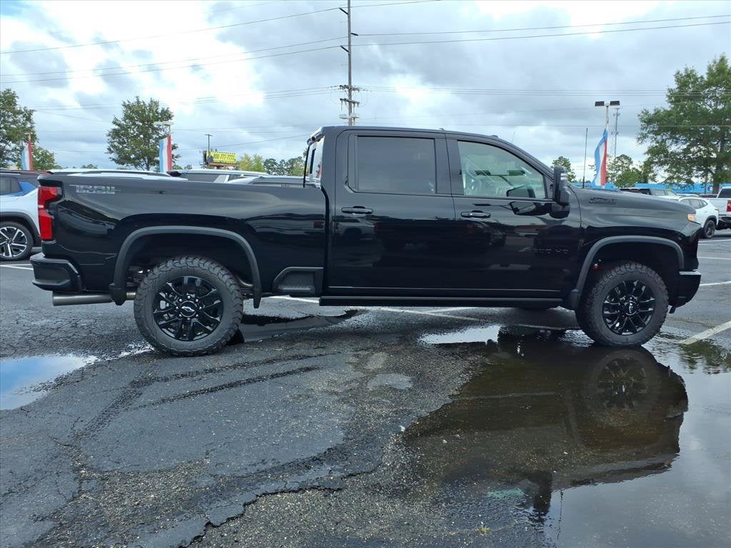2026 Chevrolet Silverado 2500 HD LTZ Crew Cab Pickup Slide 1