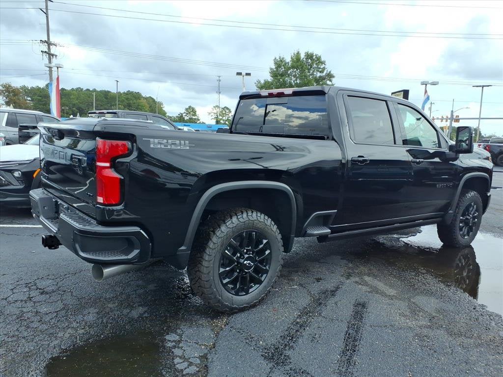 2026 Chevrolet Silverado 2500 HD LTZ Crew Cab Pickup Slide 2
