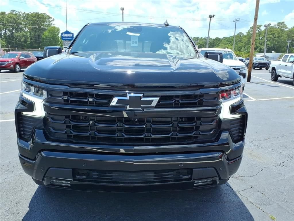 2026 Chevrolet Silverado 1500 RST Crew Cab Pickup Slide 8