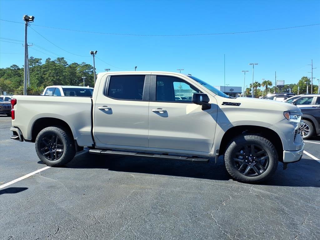 2026 Chevrolet Silverado 1500 RST Crew Cab Pickup Slide 1