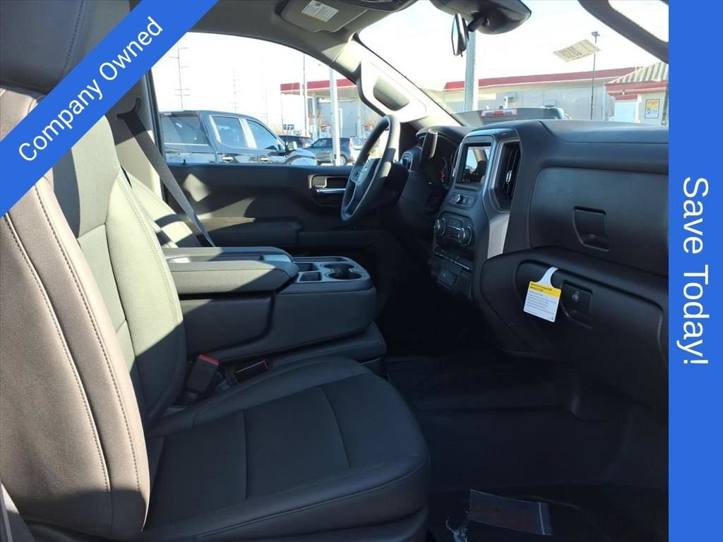 2026 Chevrolet Silverado 1500 WT Regular Cab Pickup Slide 13