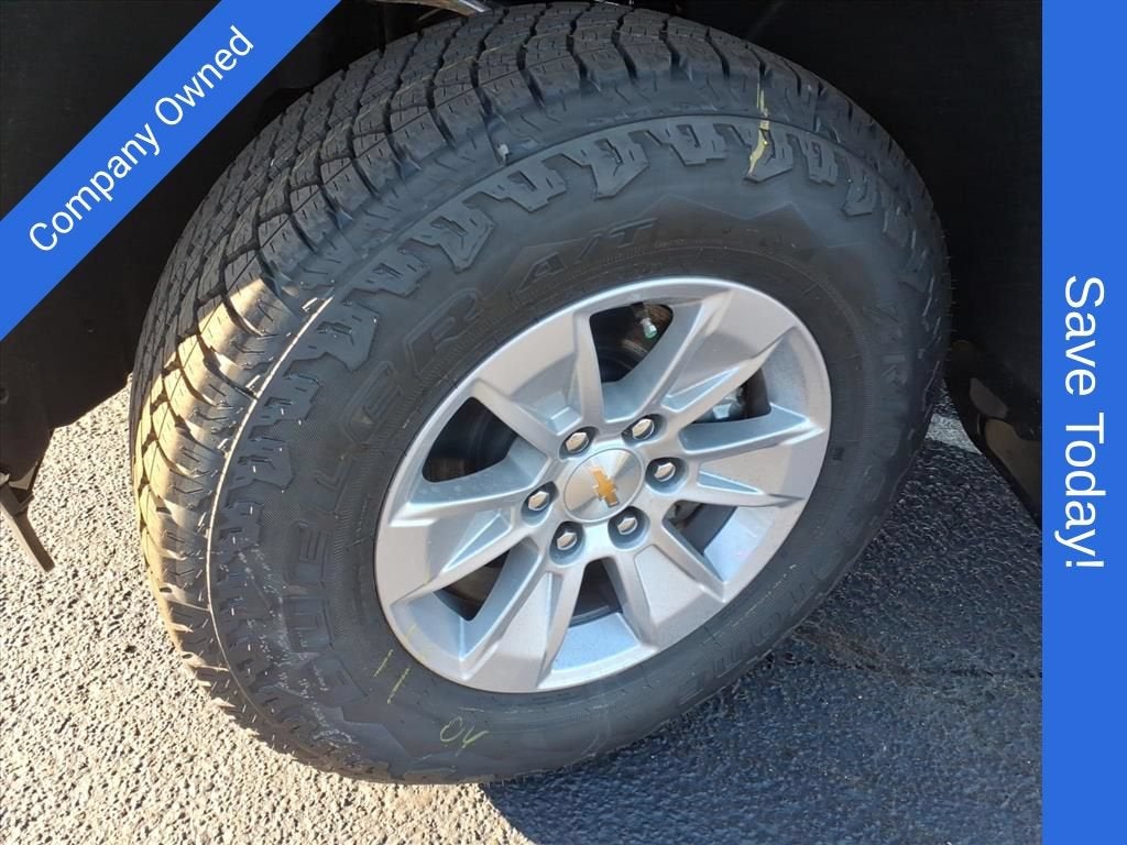2026 Chevrolet Silverado 1500 WT Regular Cab Pickup Slide 15