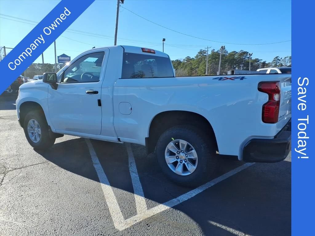 2026 Chevrolet Silverado 1500 WT Regular Cab Pickup Slide 5