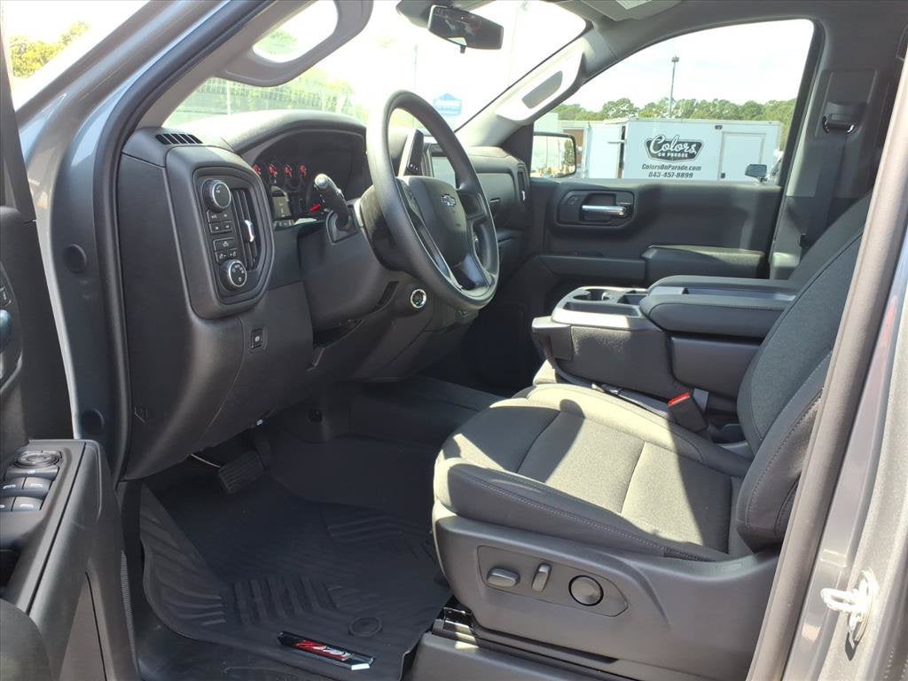 2026 Chevrolet Silverado 1500 CUSTOM TRAIL BOSS Crew Cab Pickup Slide 10