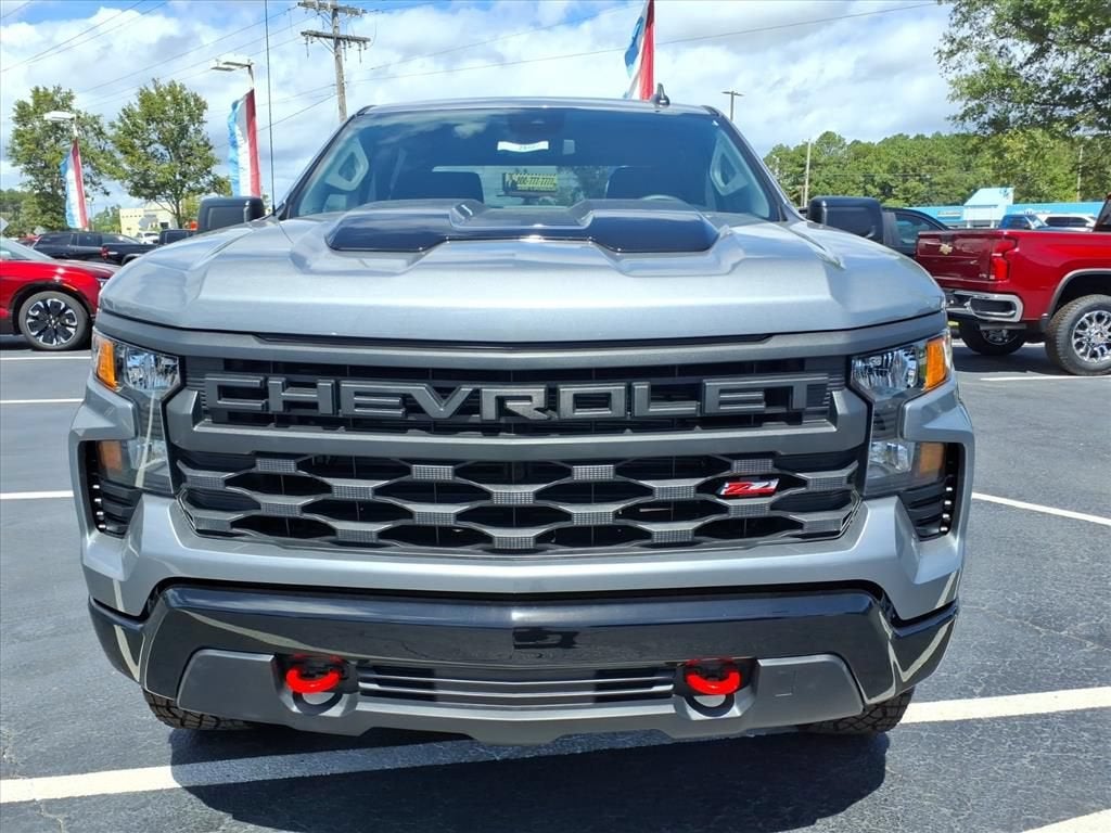 2026 Chevrolet Silverado 1500 CUSTOM TRAIL BOSS Crew Cab Pickup Slide 8