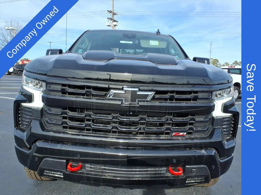 2026 Chevrolet Silverado 1500 LT TRAIL BOSS Crew Cab Pickup Slide 8