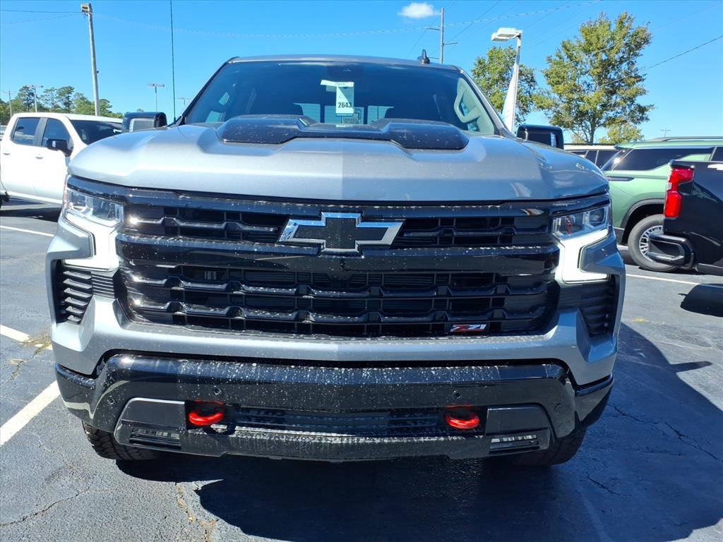 2026 Chevrolet Silverado 1500 LT TRAIL BOSS Crew Cab Pickup Slide 8