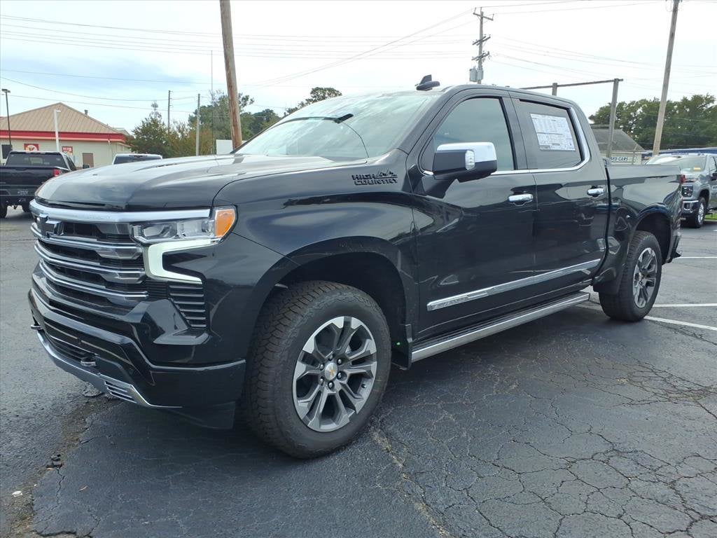 2026 Chevrolet Silverado 1500 HIGH COUNTRY Crew Cab Pickup Slide 7