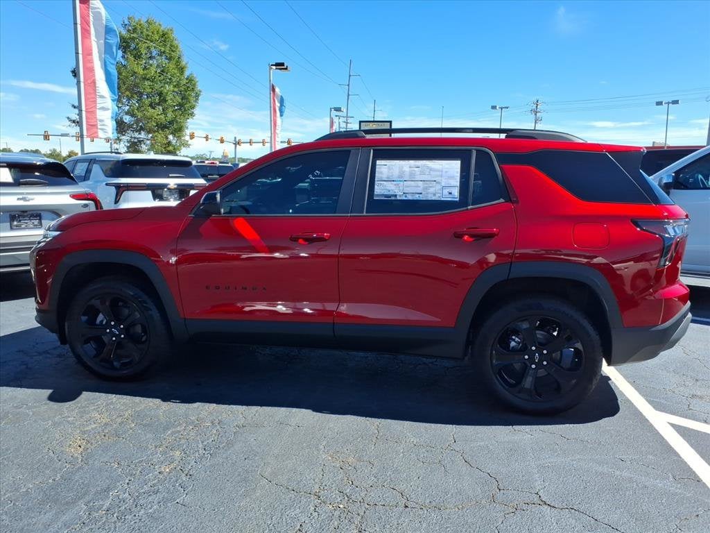 2027 Chevrolet Equinox LT SUV Slide 5