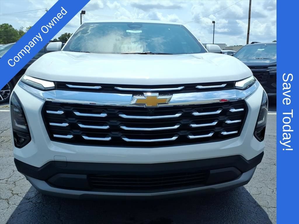 2027 Chevrolet Equinox LT - Photo 8