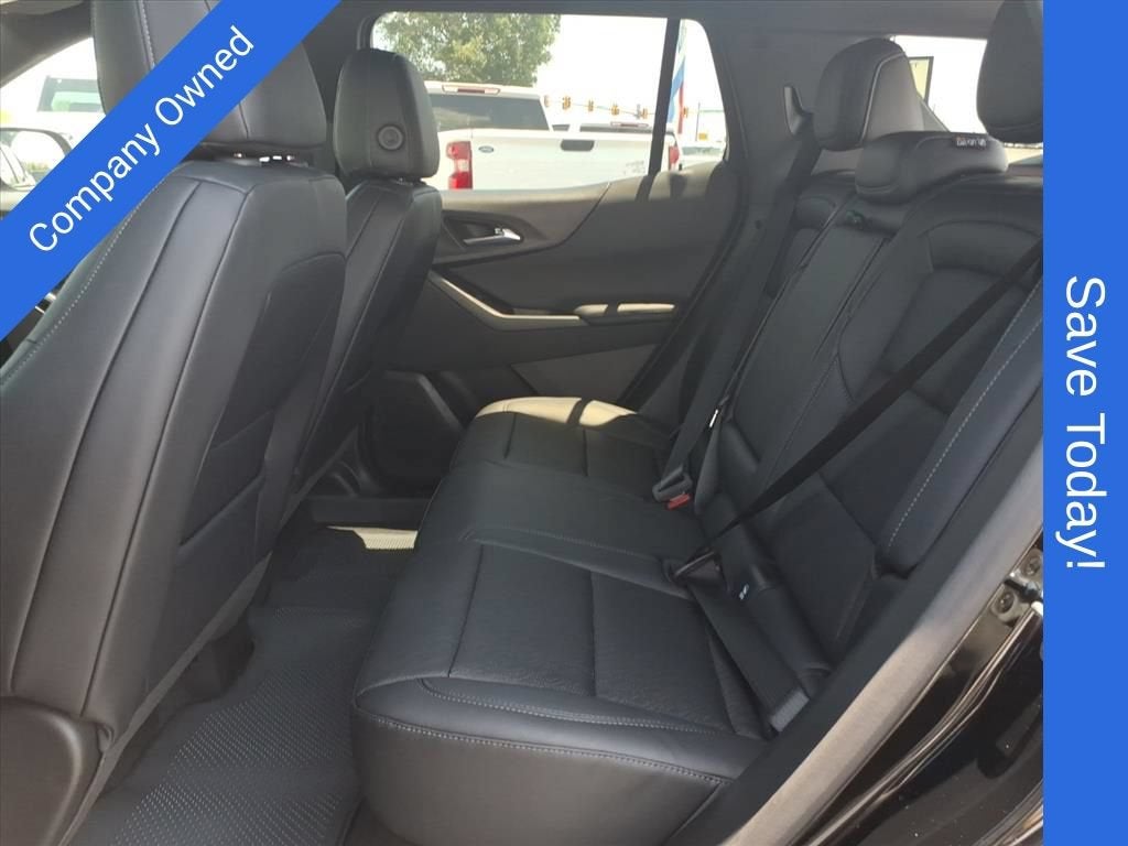 2027 Chevrolet Equinox LT SUV Slide 13