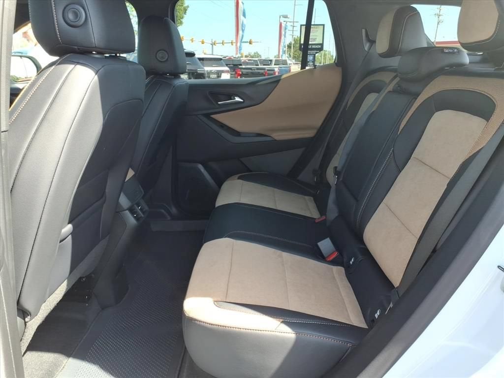 2027 Chevrolet Equinox ACTIV SUV Slide 13