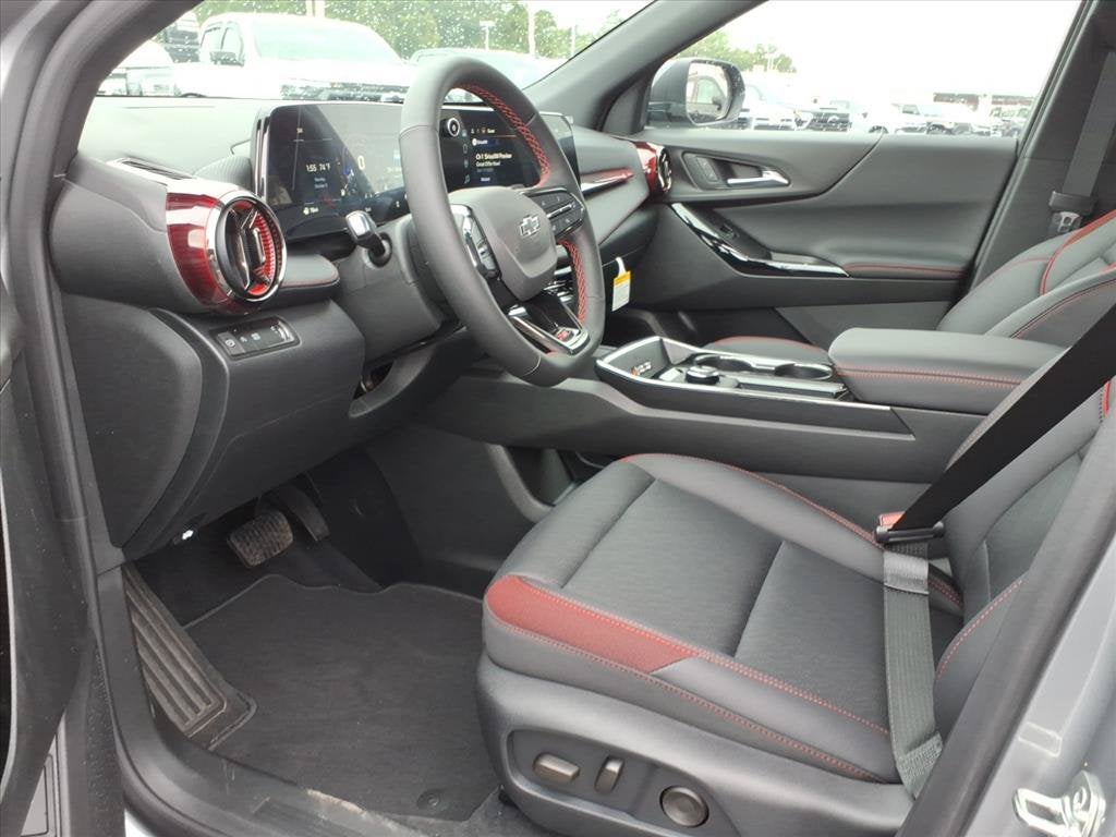 2027 Chevrolet Equinox RS SUV Slide 10