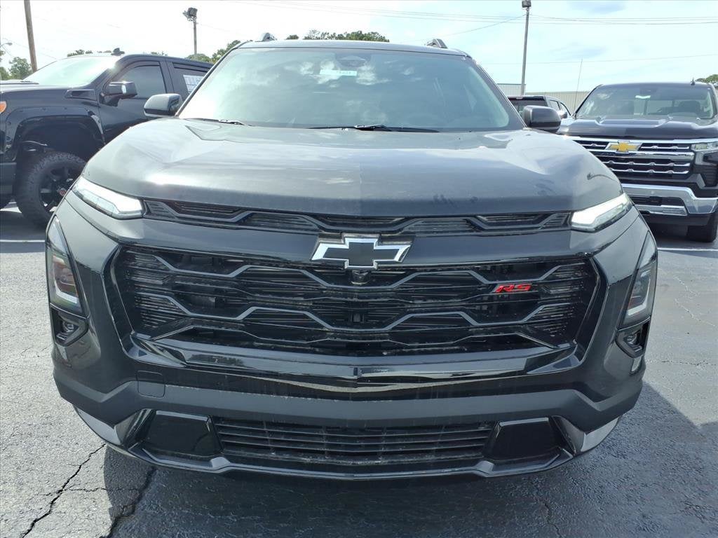 2027 Chevrolet Equinox RS SUV Slide 8