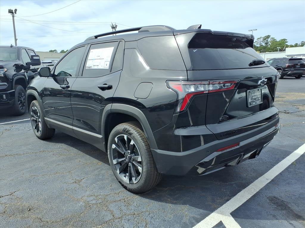 2027 Chevrolet Equinox RS SUV Slide 4