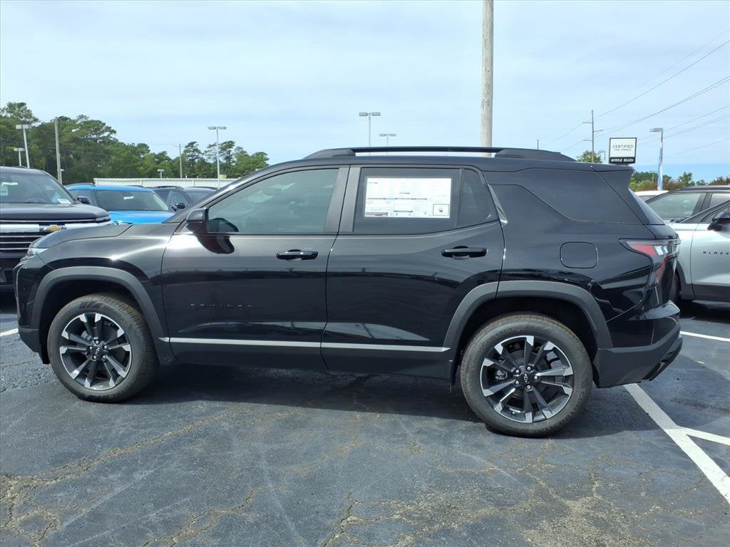 2027 Chevrolet Equinox RS SUV Slide 5