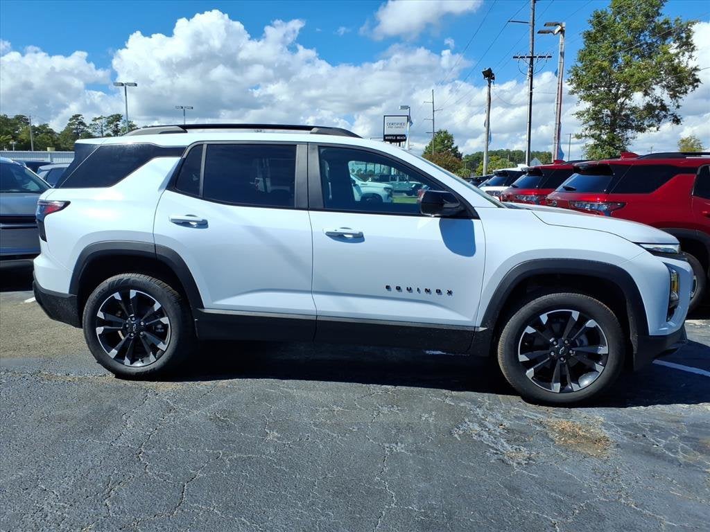 2027 Chevrolet Equinox RS SUV Slide 1