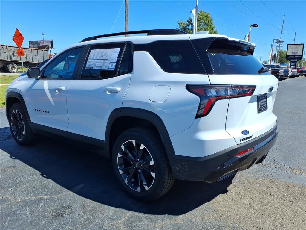 2027 Chevrolet Equinox RS SUV Slide 4