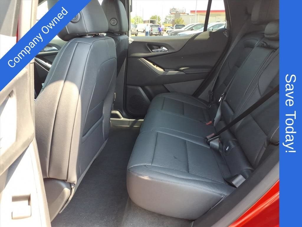 2026 Chevrolet Equinox LT SUV Slide 13