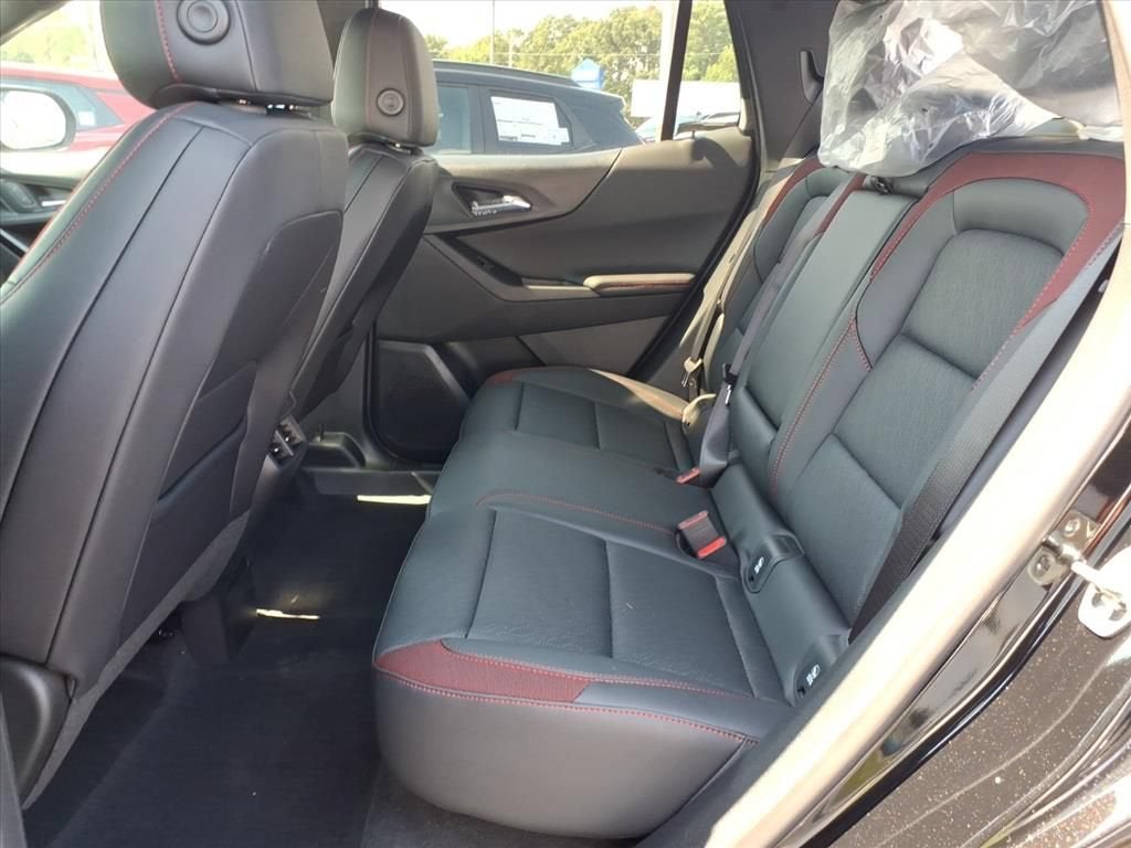 2027 Chevrolet Equinox RS SUV Slide 13
