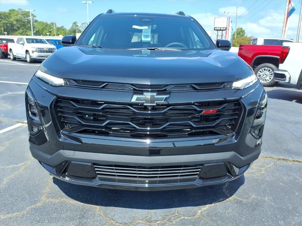 2027 Chevrolet Equinox RS SUV Slide 8