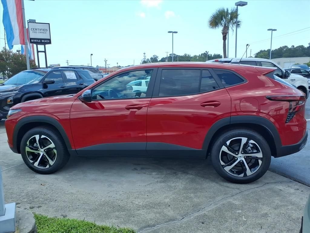 2026 Chevrolet Trax 1RS SUV Slide 5