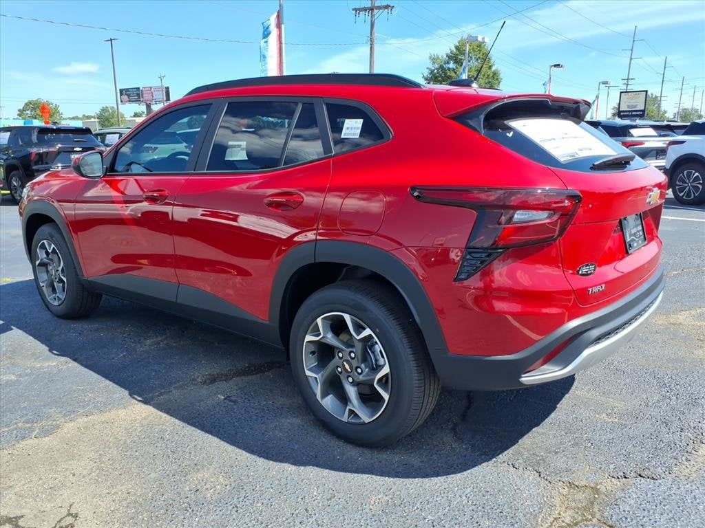 2026 Chevrolet Trax LT SUV Slide 4