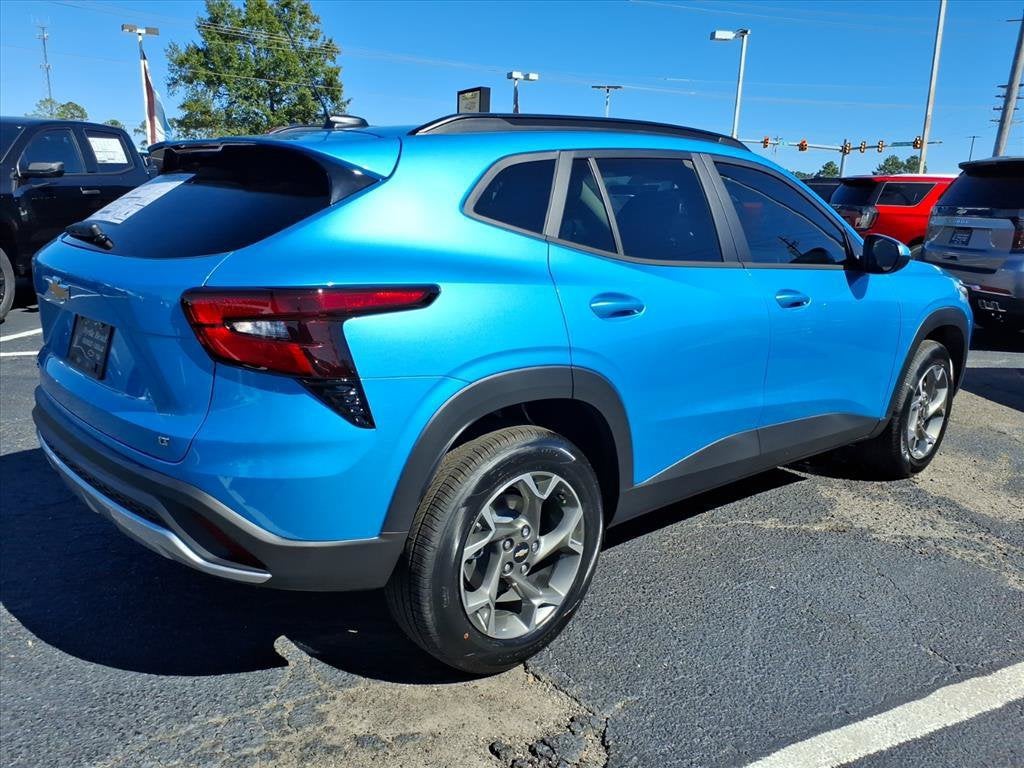 2026 Chevrolet Trax LT SUV Slide 2