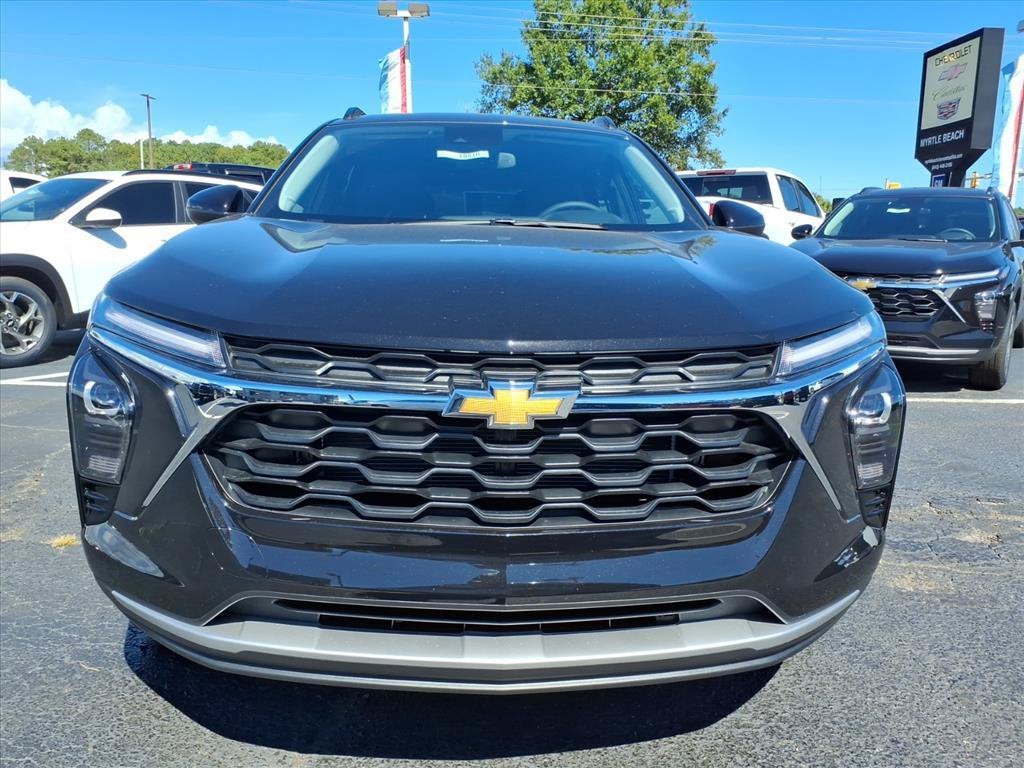 2026 Chevrolet Trax LT SUV Slide 8