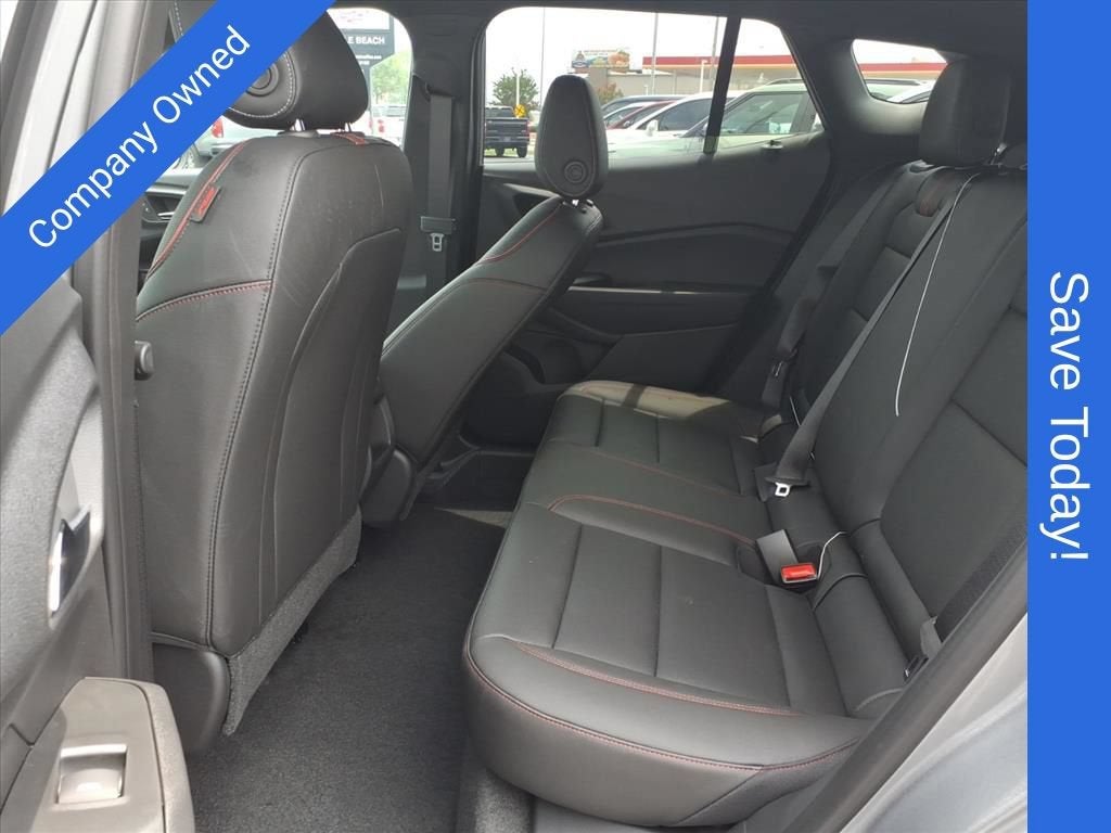 2026 Chevrolet Trax 2RS SUV Slide 13