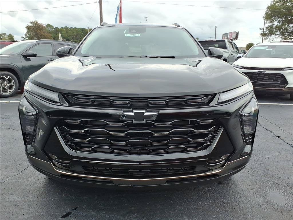 2026 Chevrolet Trax ACTIV SUV Slide 8