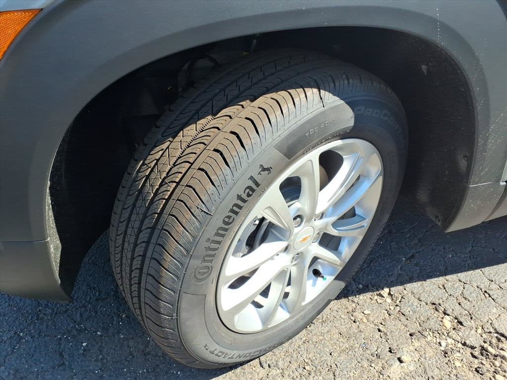 2026 Chevrolet Trailblazer LS SUV Slide 15