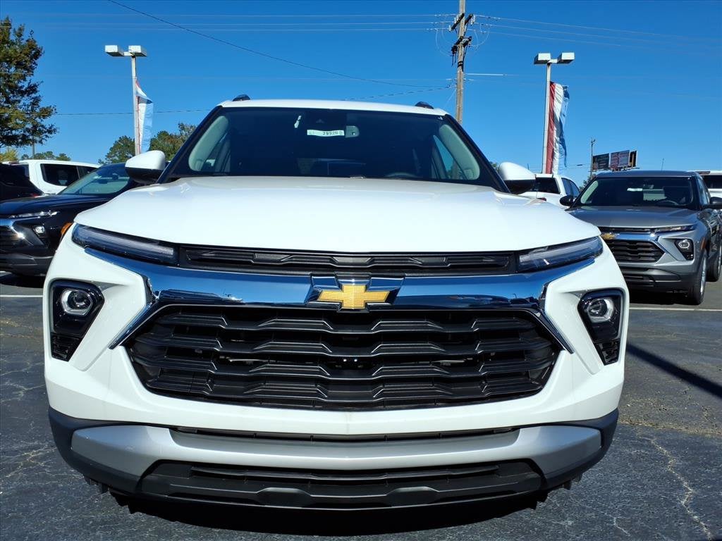 2026 Chevrolet Trailblazer LT SUV Slide 8