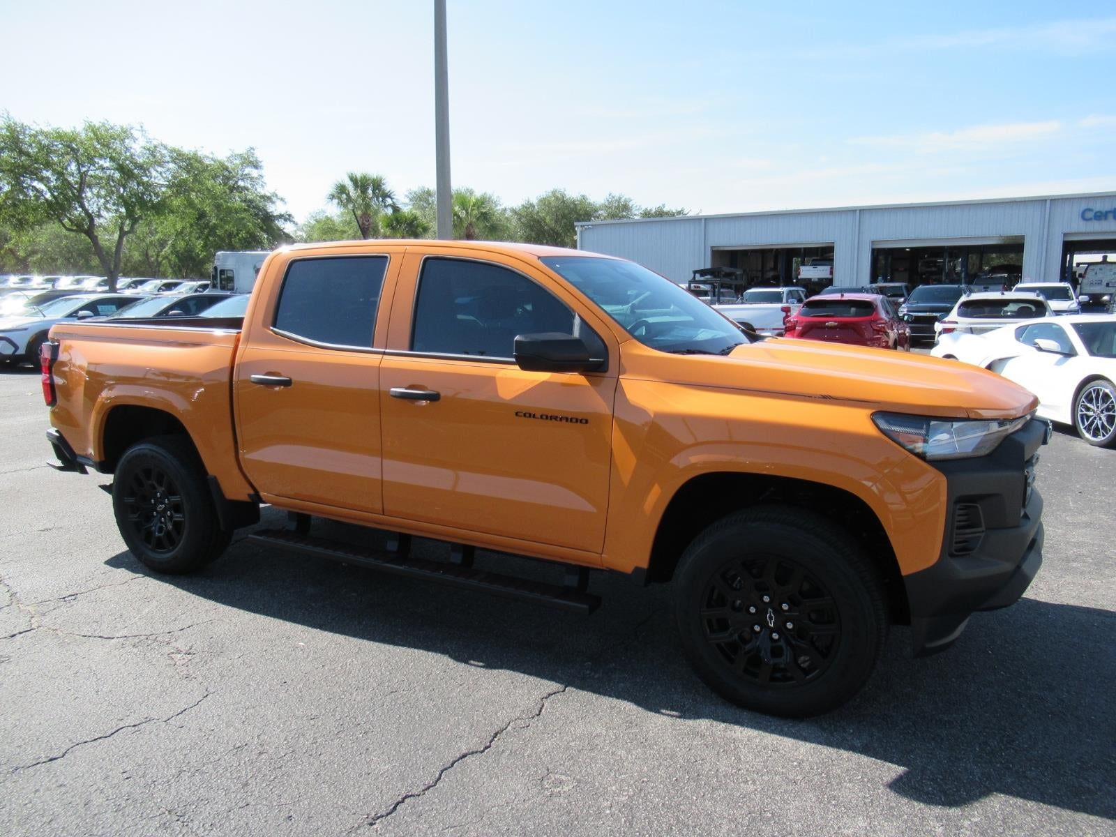 View vehicle photo 4