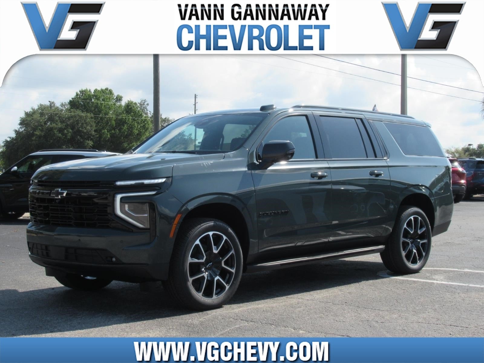 Cypress Gray 2026 Chevrolet Suburban SUV / Crossover 4X2 Automatic