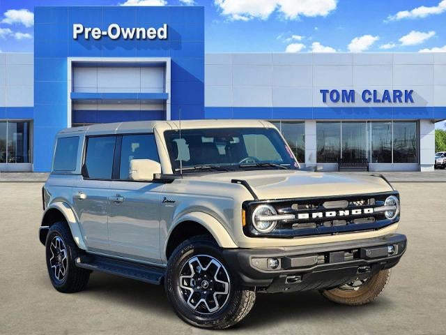 2025 Ford Bronco Outer Banks 4-Door 4WD