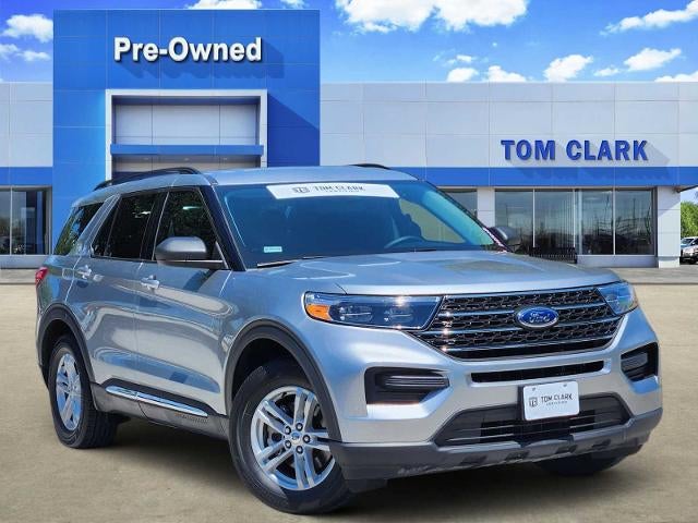 Iconic Silver Met 2024 Ford Explorer SUV / Crossover Rear-Wheel Drive Automatic