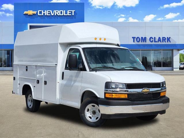 2025 Chevrolet Express Chassis 3500 Cutaway 139