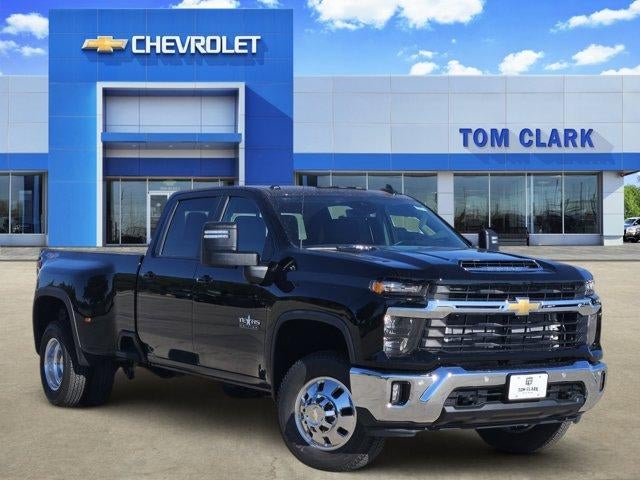 Black 2026 Chevrolet Silverado 3500HD Pickup Truck Four-Wheel Drive Automatic