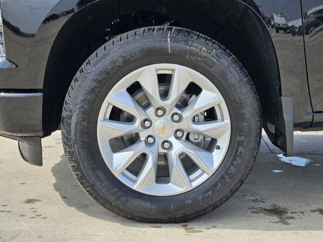 View vehicle photo 7