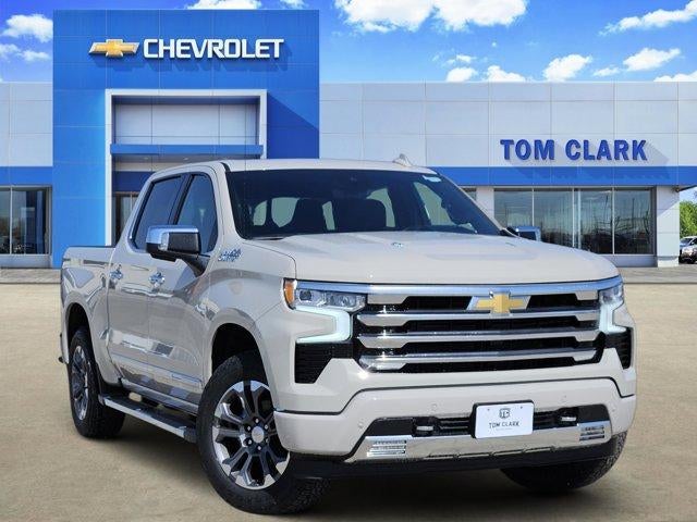 2026 Chevrolet Silverado 1500 High Country Crew Cab 4WD