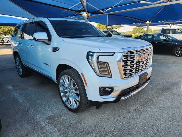 Glacier White Tricoat 2026 GMC Yukon SUV / Crossover Four-Wheel Drive Automatic