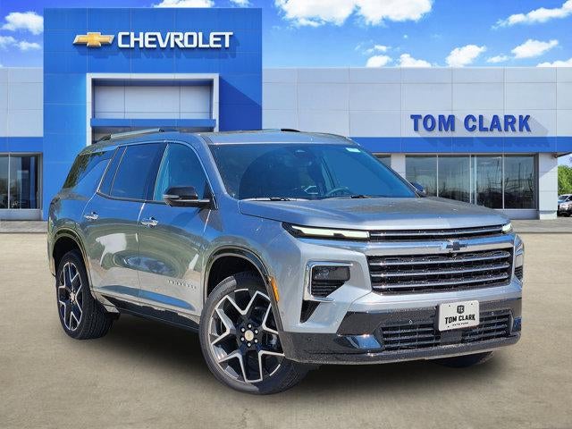 Sterling Gray Metallic 2026 Chevrolet Traverse SUV / Crossover Four-Wheel Drive Automatic