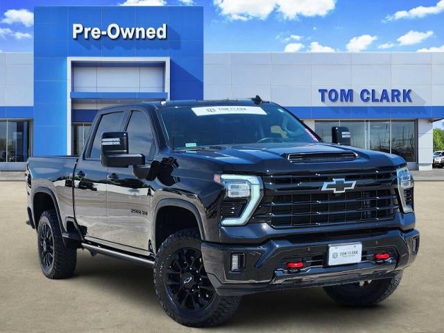 Black 2025 Chevrolet Silverado 2500HD Pickup Truck Four-Wheel Drive Automatic