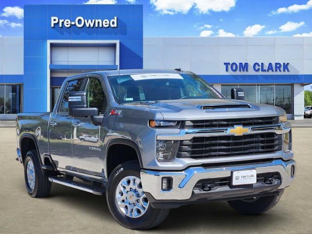 Sterling Gray Metallic 2024 Chevrolet Silverado 2500HD Pickup Truck Four-Wheel Drive Automatic