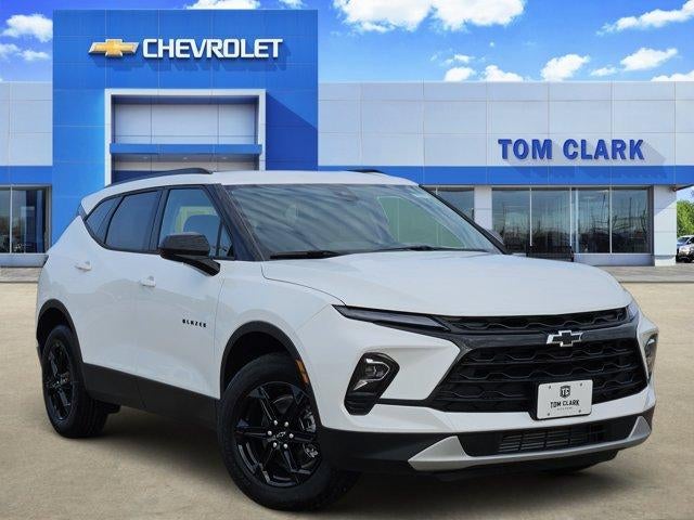 Summit White 2026 Chevrolet Blazer SUV / Crossover  Automatic