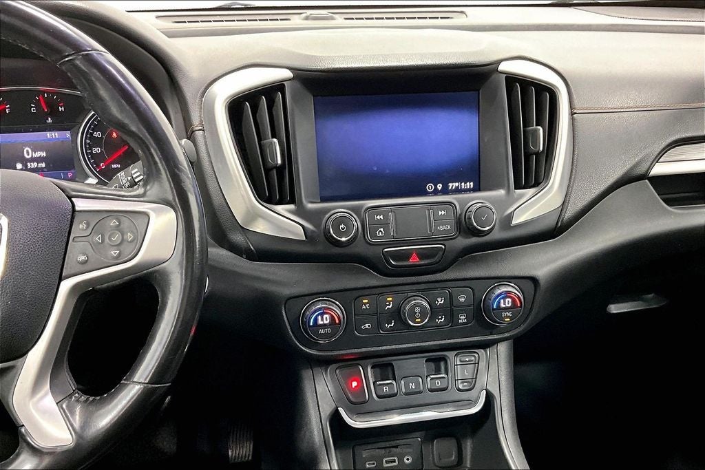 View vehicle photo 7