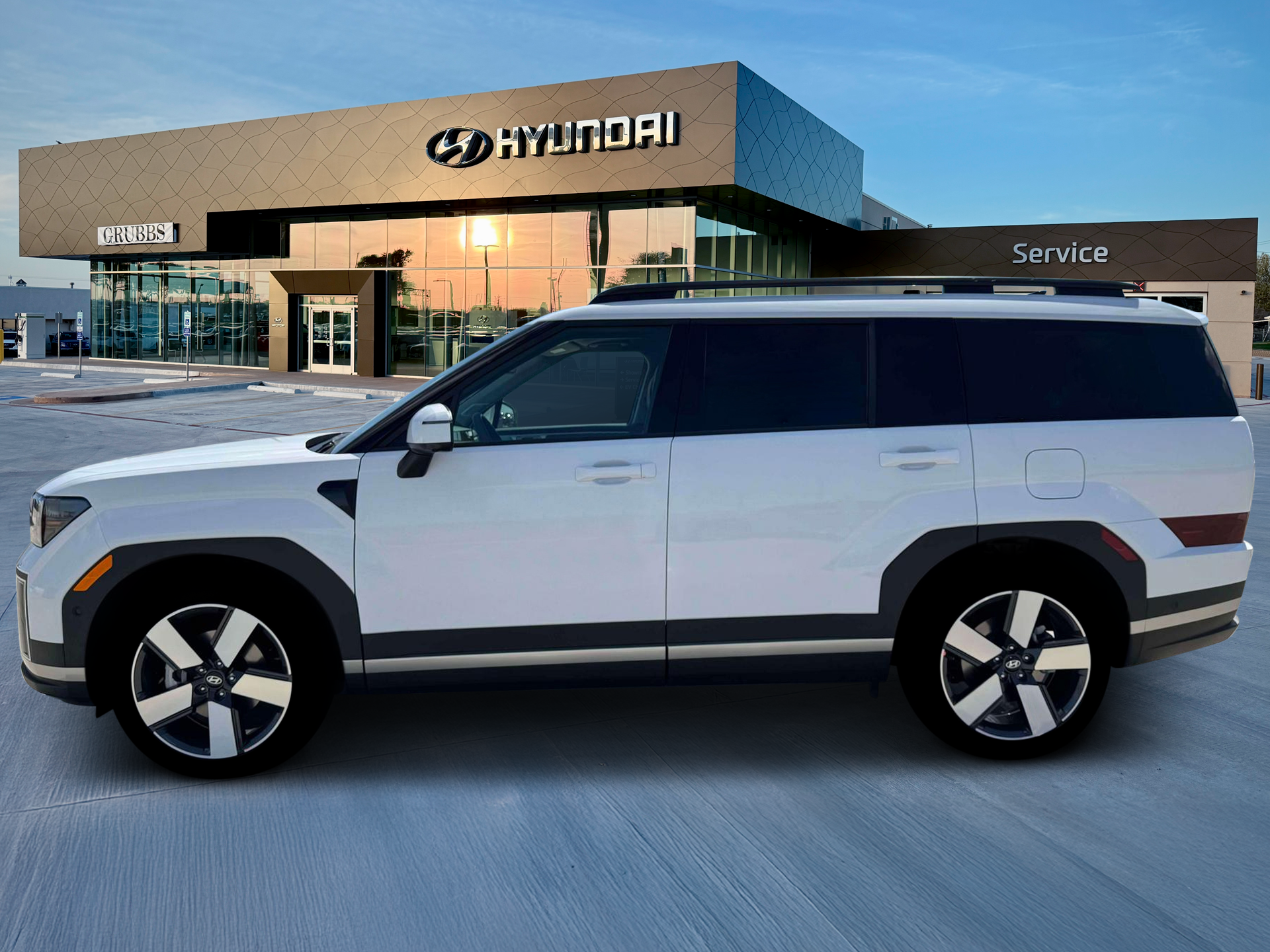 View vehicle photo 2